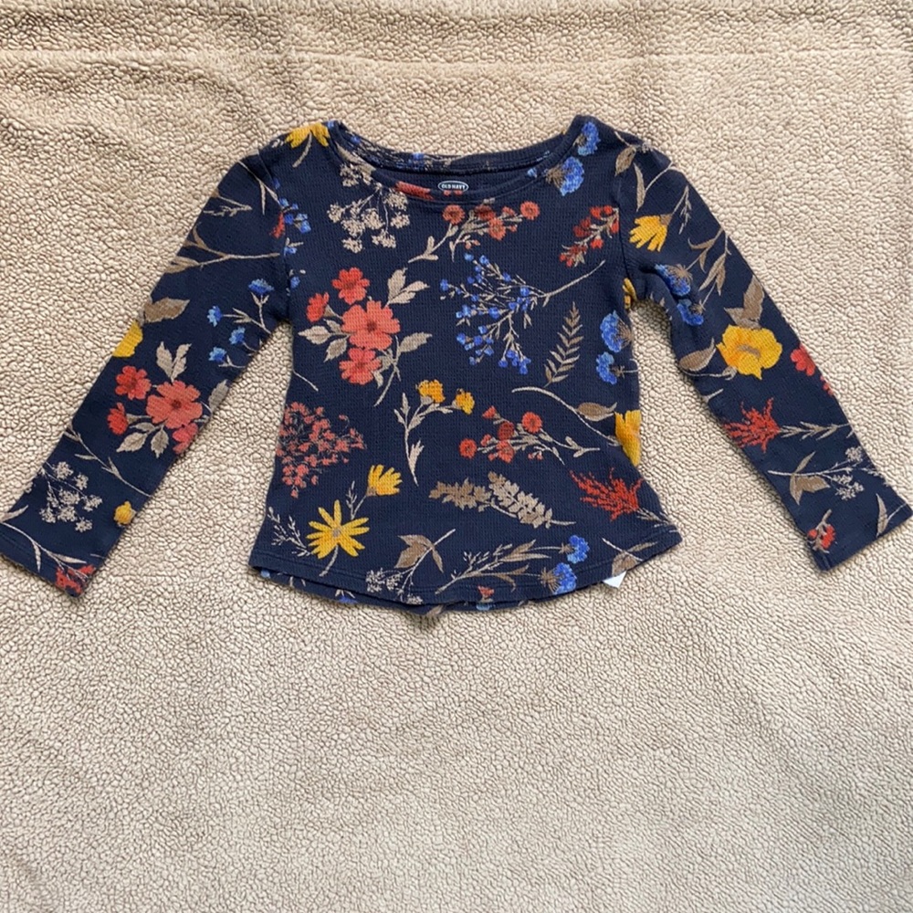 Kids 5t old navy floral long sleeve